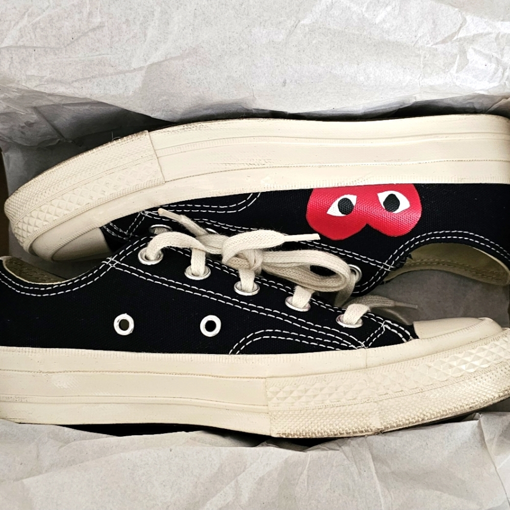 Converse x Comme des Garçons PLAY Chuck 70